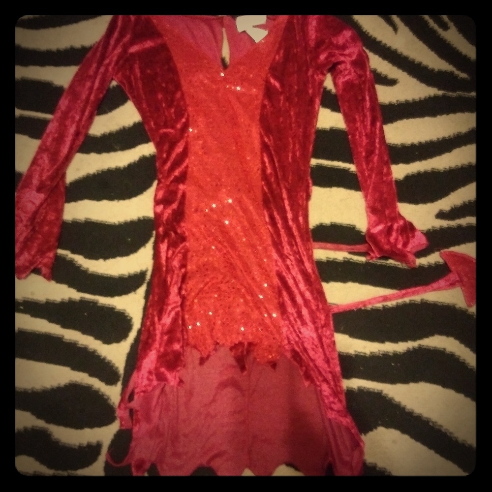 Devil halloween costume